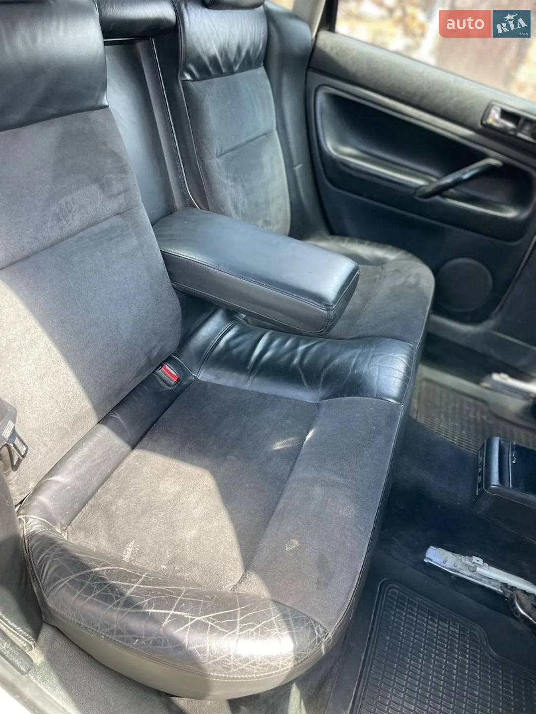 Volkswagen Passat 1999 VIN WVWZZZ31ZKE079062 фото оголошення 9 з 10