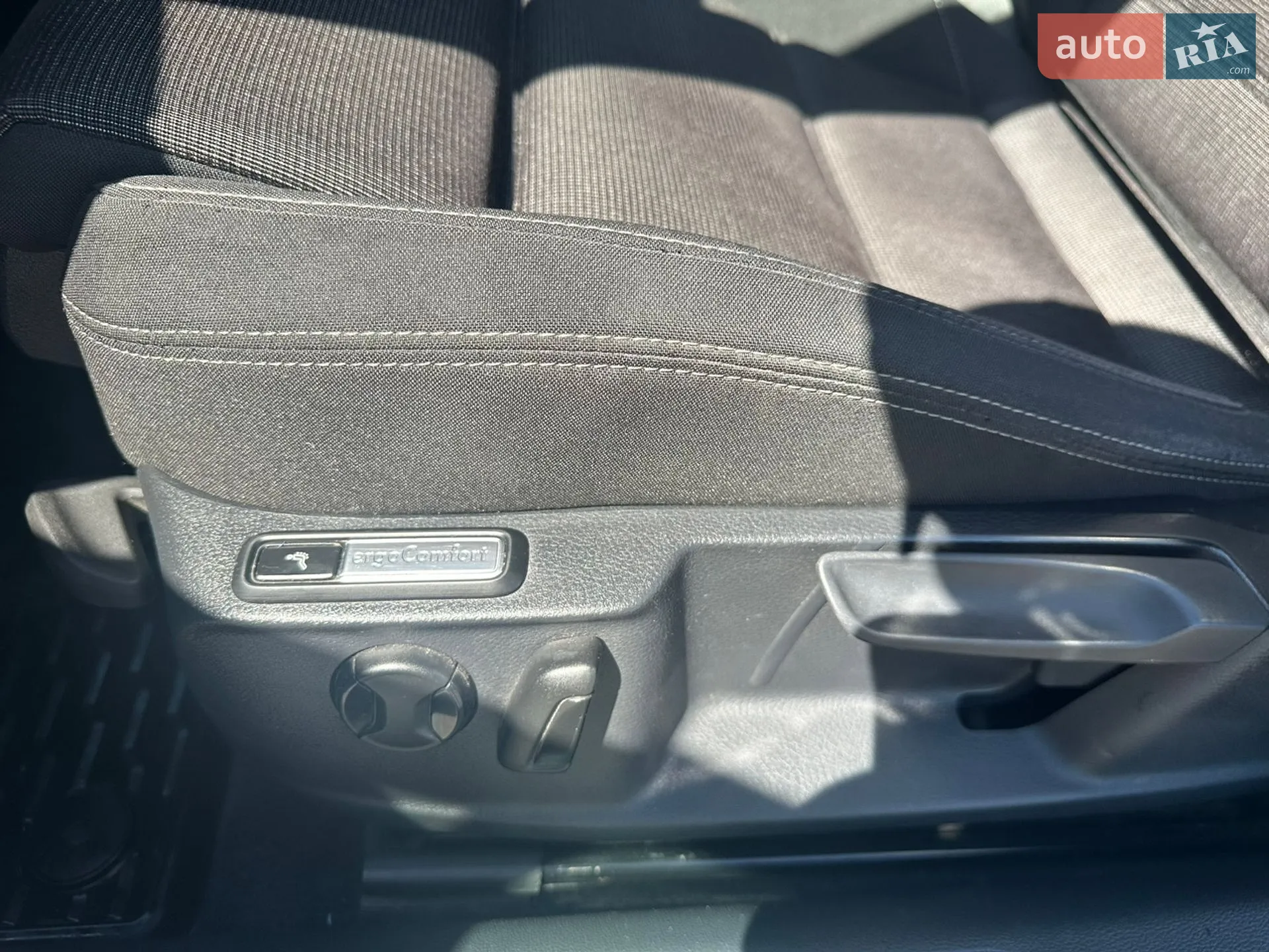 2016 Volkswagen Passat - мініатюра 9