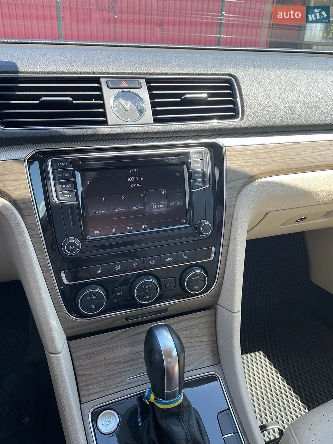 2016 Volkswagen Passat - мініатюра 9