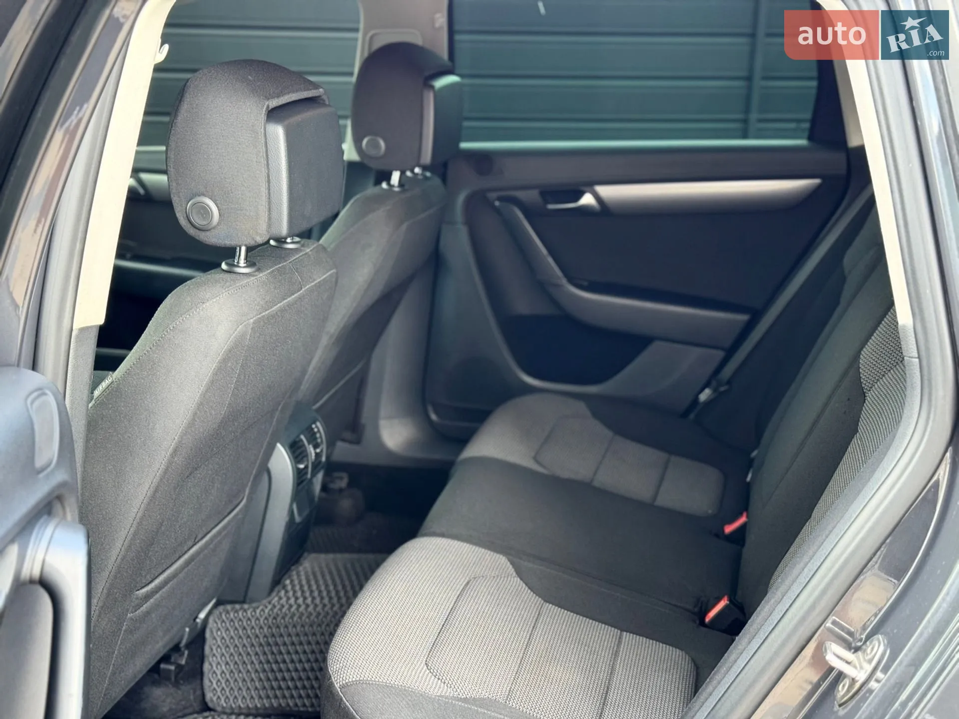 2013 Volkswagen Passat - мініатюра 24