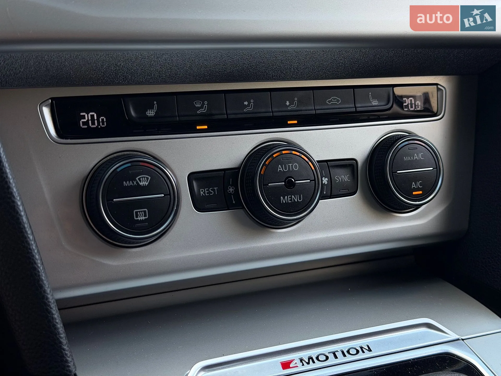 2016 Volkswagen Passat - мініатюра 51