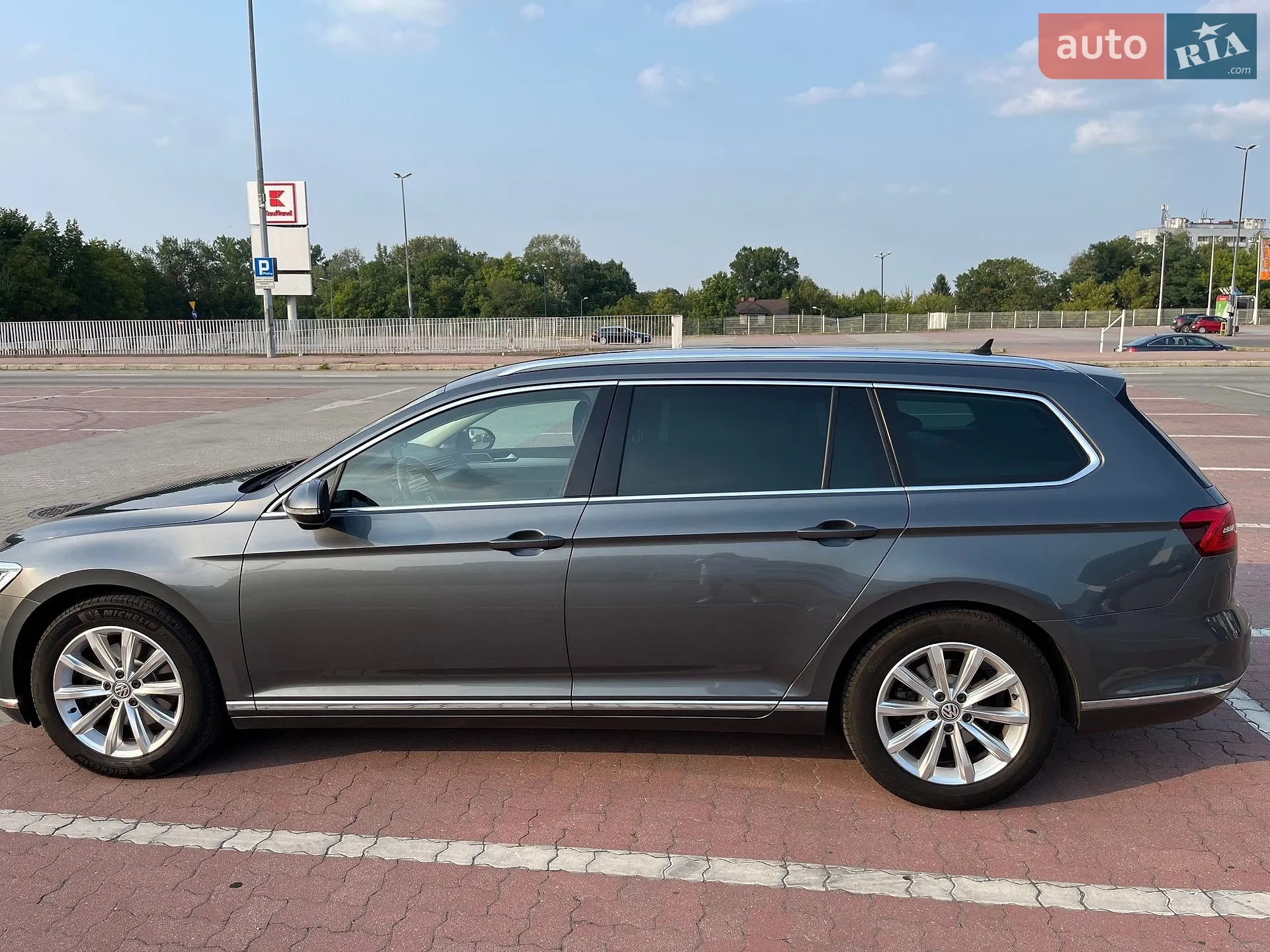 2017 Volkswagen Passat - мініатюра 6