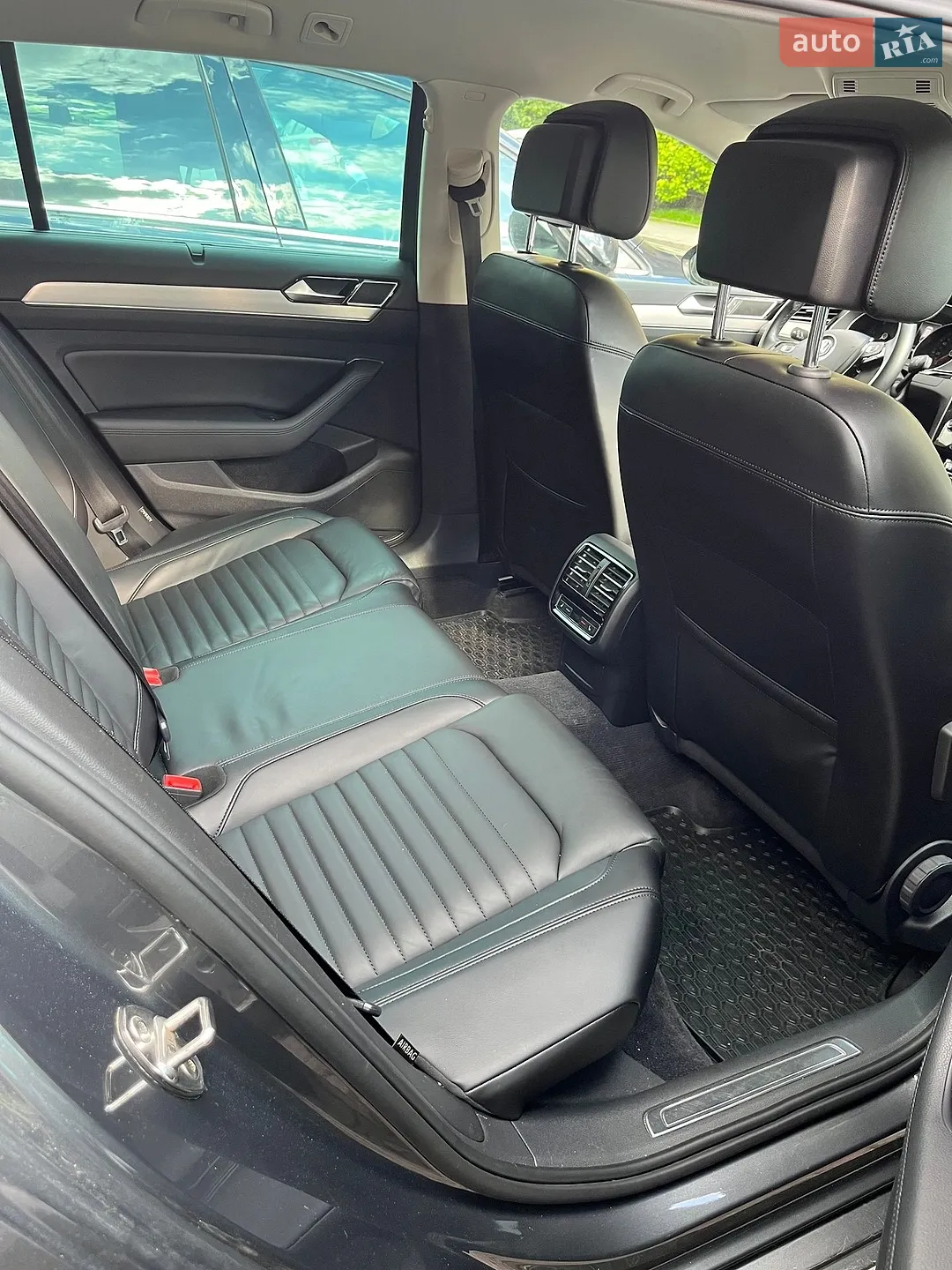 2017 Volkswagen Passat - мініатюра 15
