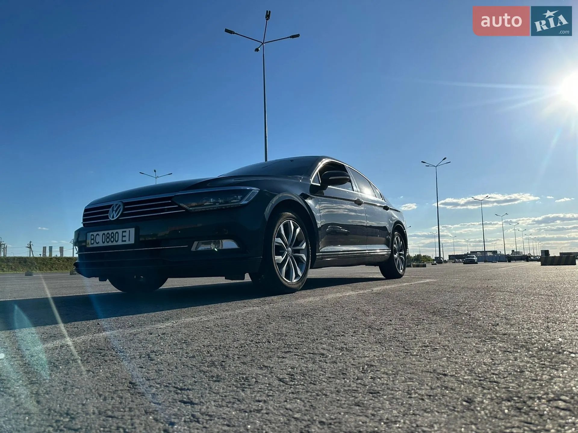 2015 Volkswagen Passat - мініатюра 2