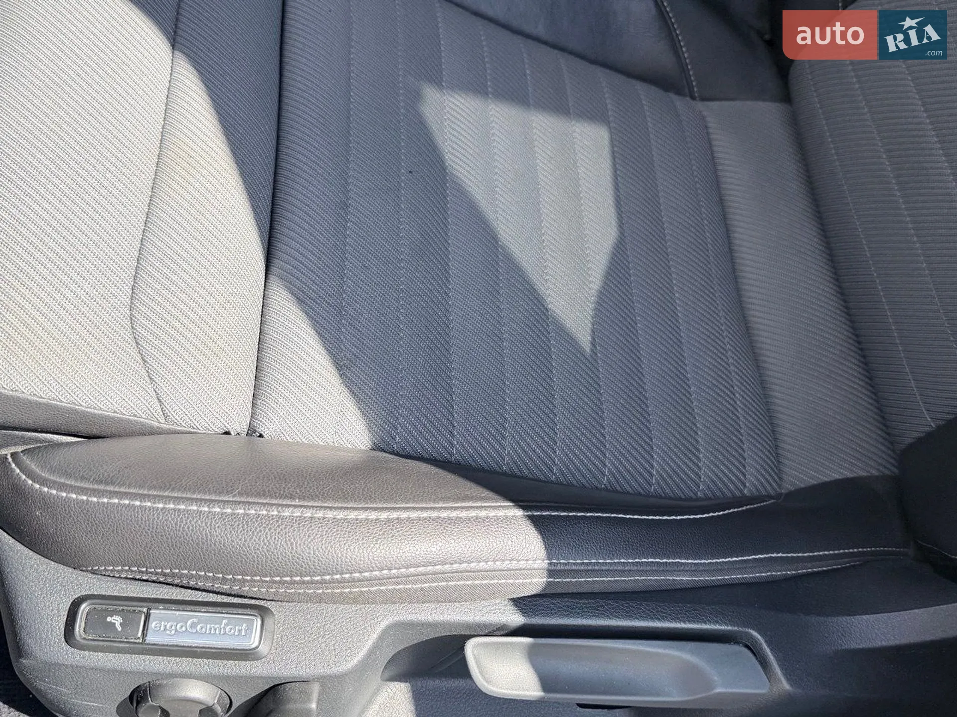 2017 Volkswagen Passat - мініатюра 9