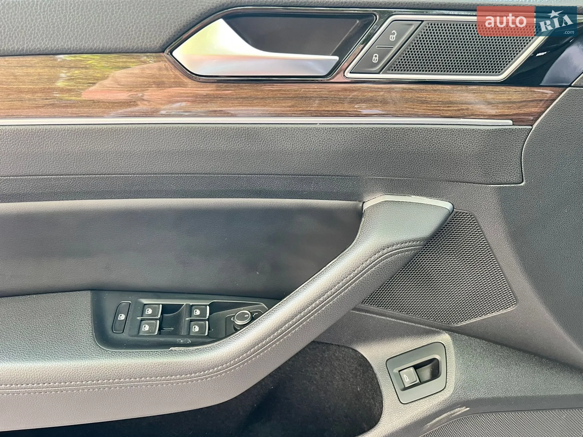 2015 Volkswagen Passat - мініатюра 8
