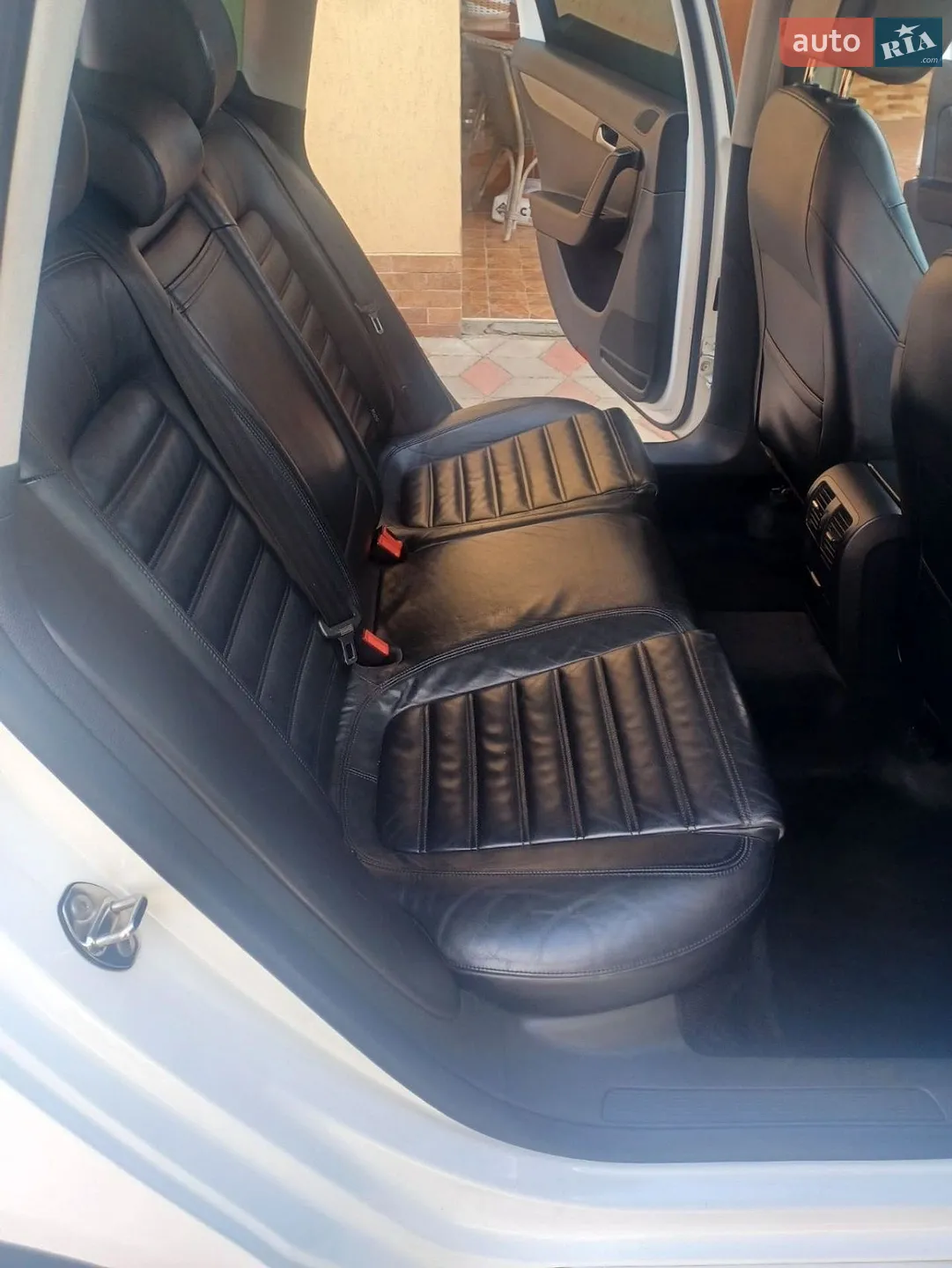 2011 Volkswagen Passat - мініатюра 19