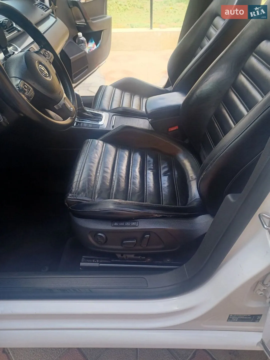 2011 Volkswagen Passat - мініатюра 30