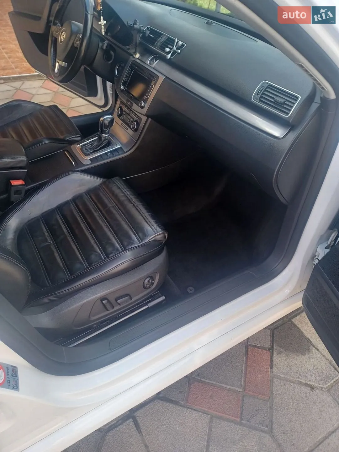 2011 Volkswagen Passat - мініатюра 42