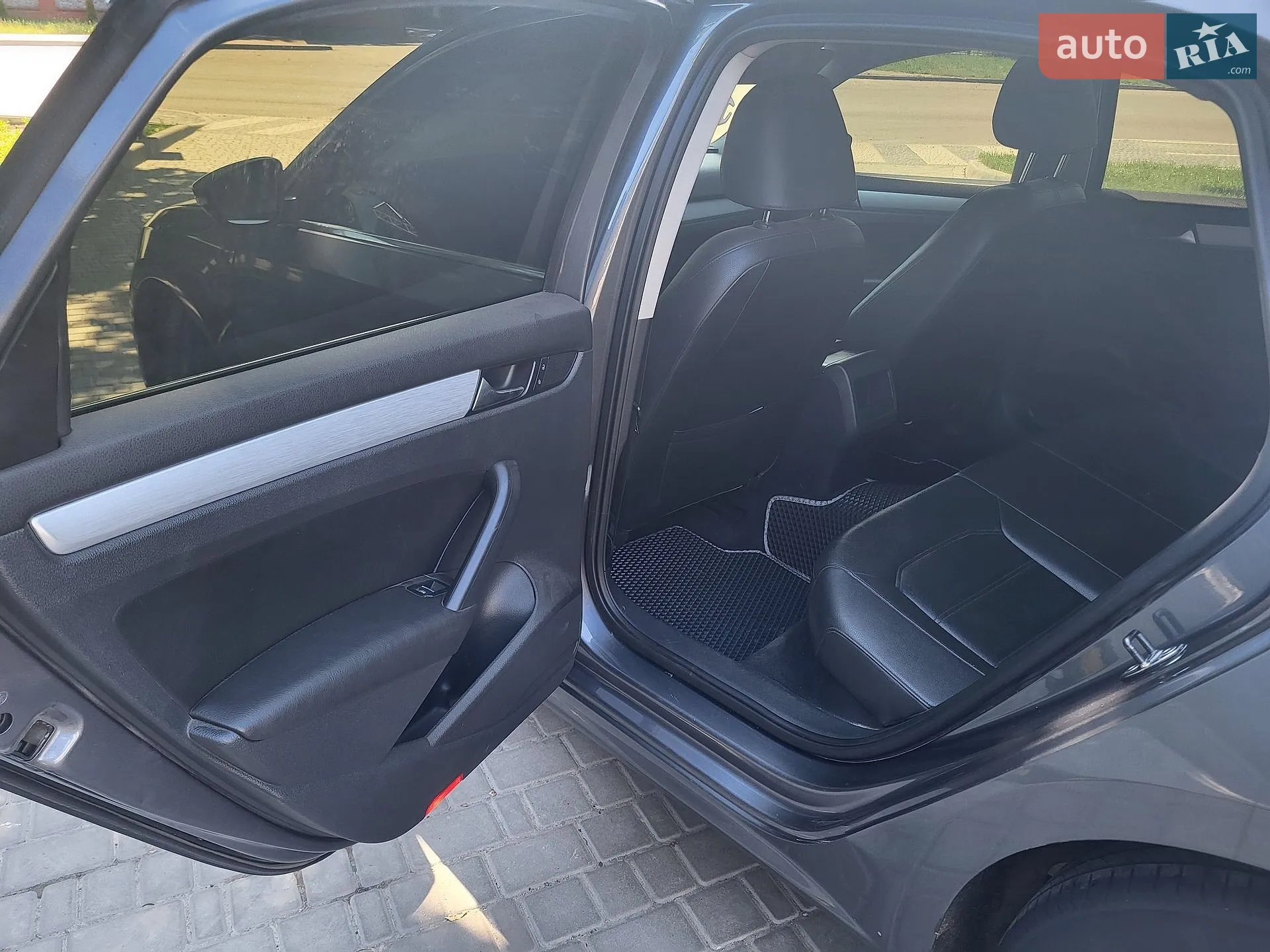 2012 Volkswagen Passat - мініатюра 9