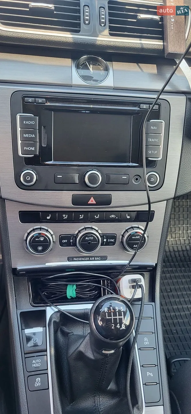 2014 Volkswagen Passat - мініатюра 12