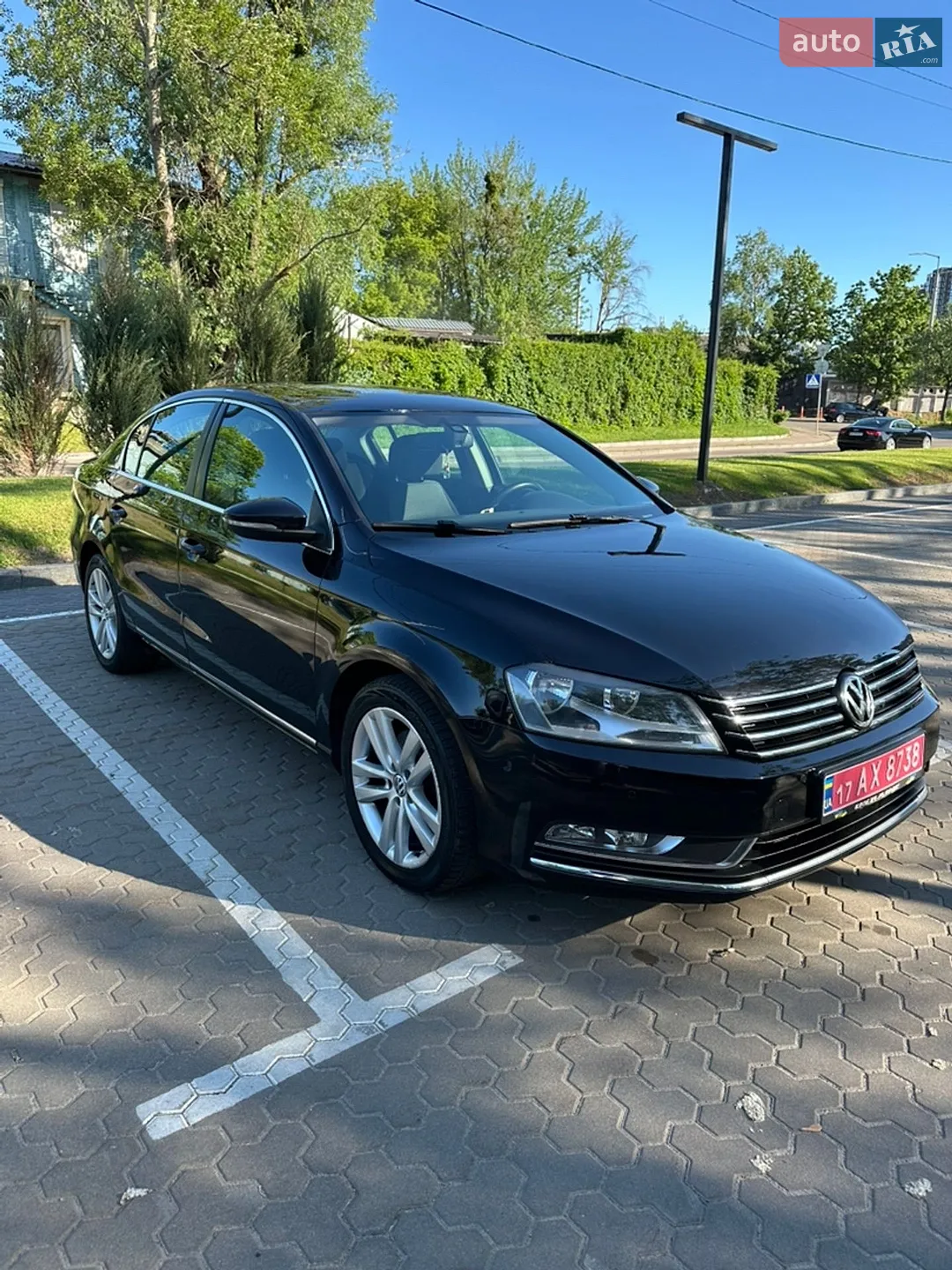 2010 Volkswagen Passat - мініатюра 4