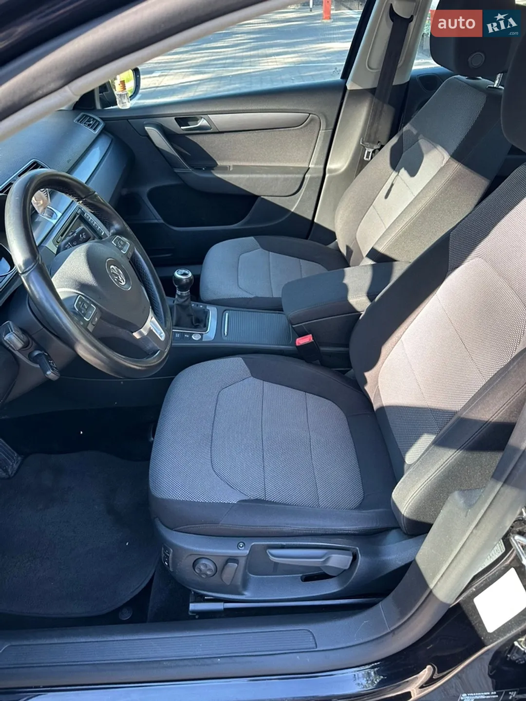 2010 Volkswagen Passat - мініатюра 36