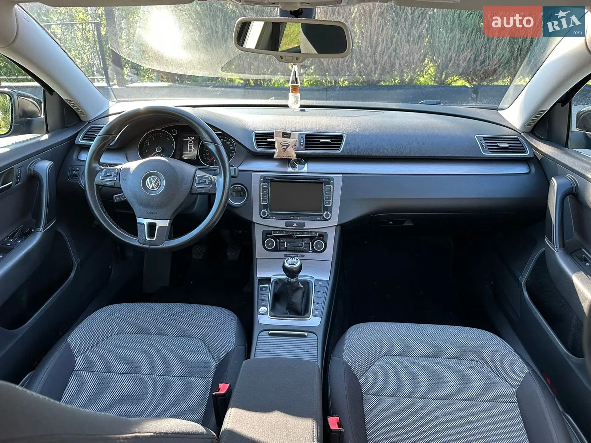 2010 Volkswagen Passat - мініатюра 46