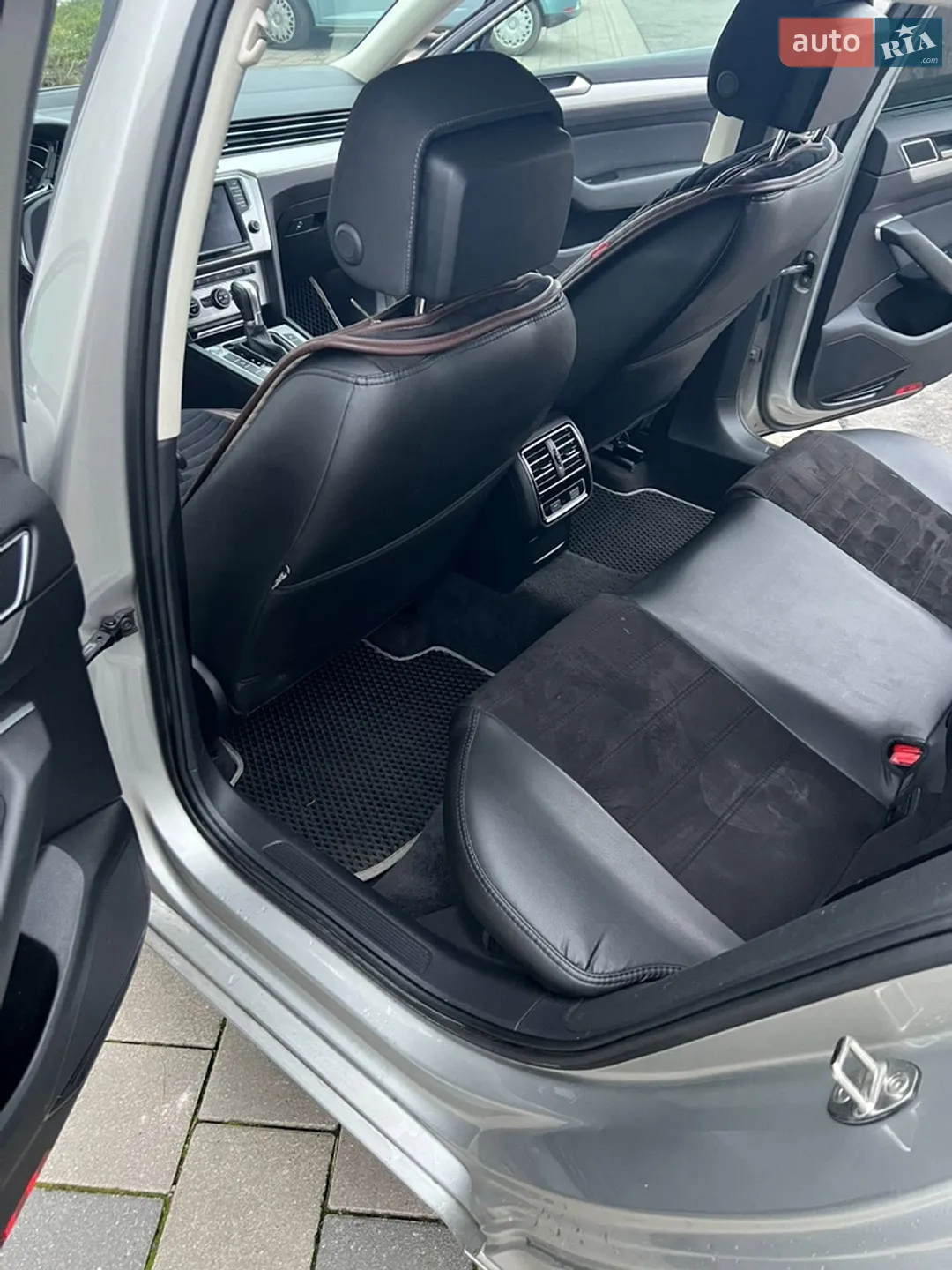 2016 Volkswagen Passat - мініатюра 15