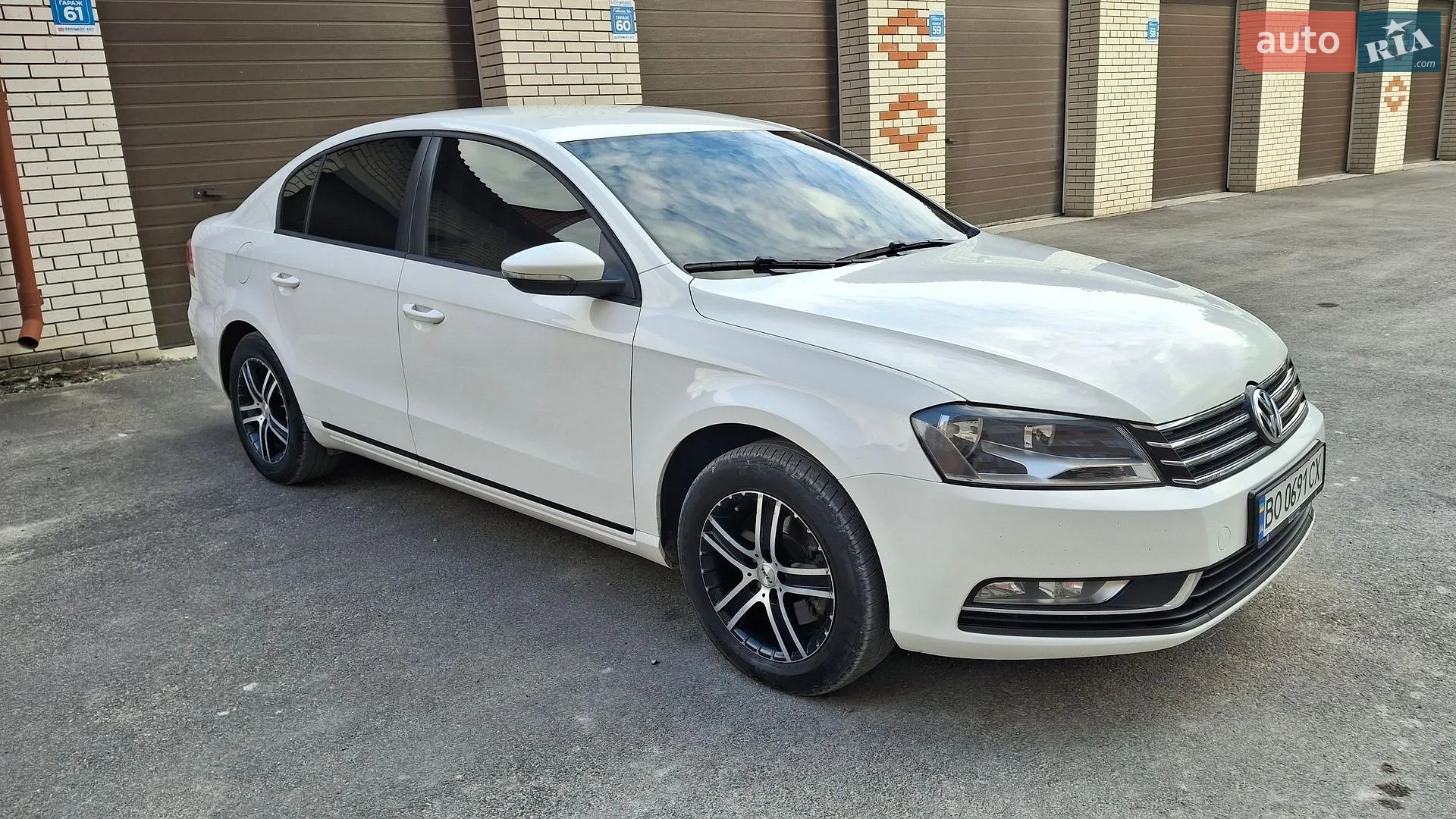 2013 Volkswagen Passat - мініатюра 3