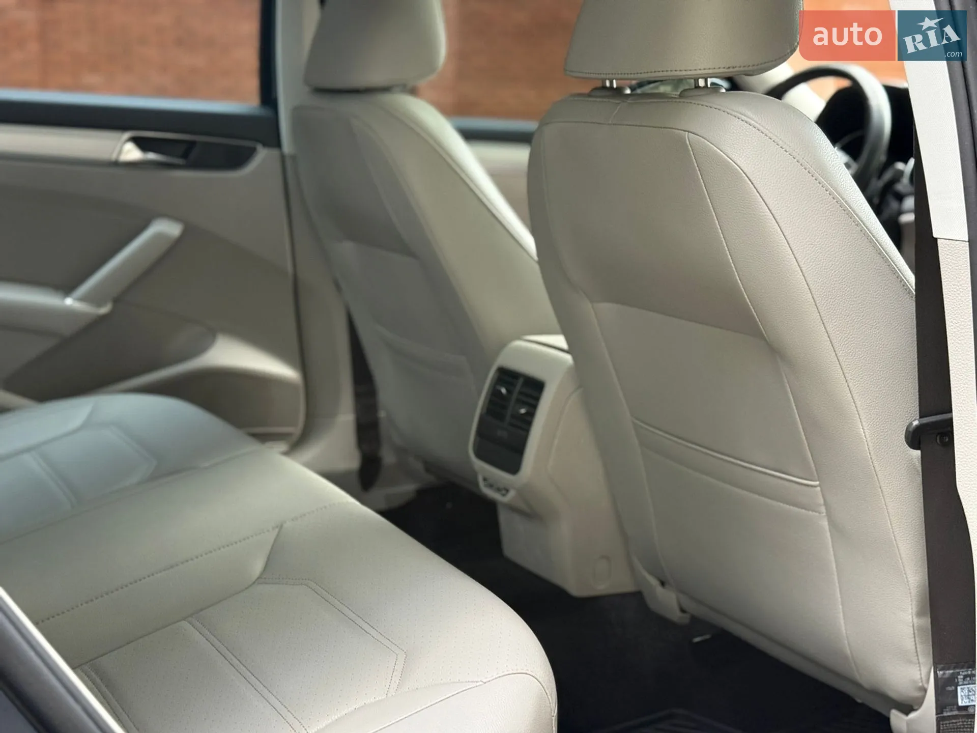 2018 Volkswagen Passat - мініатюра 34