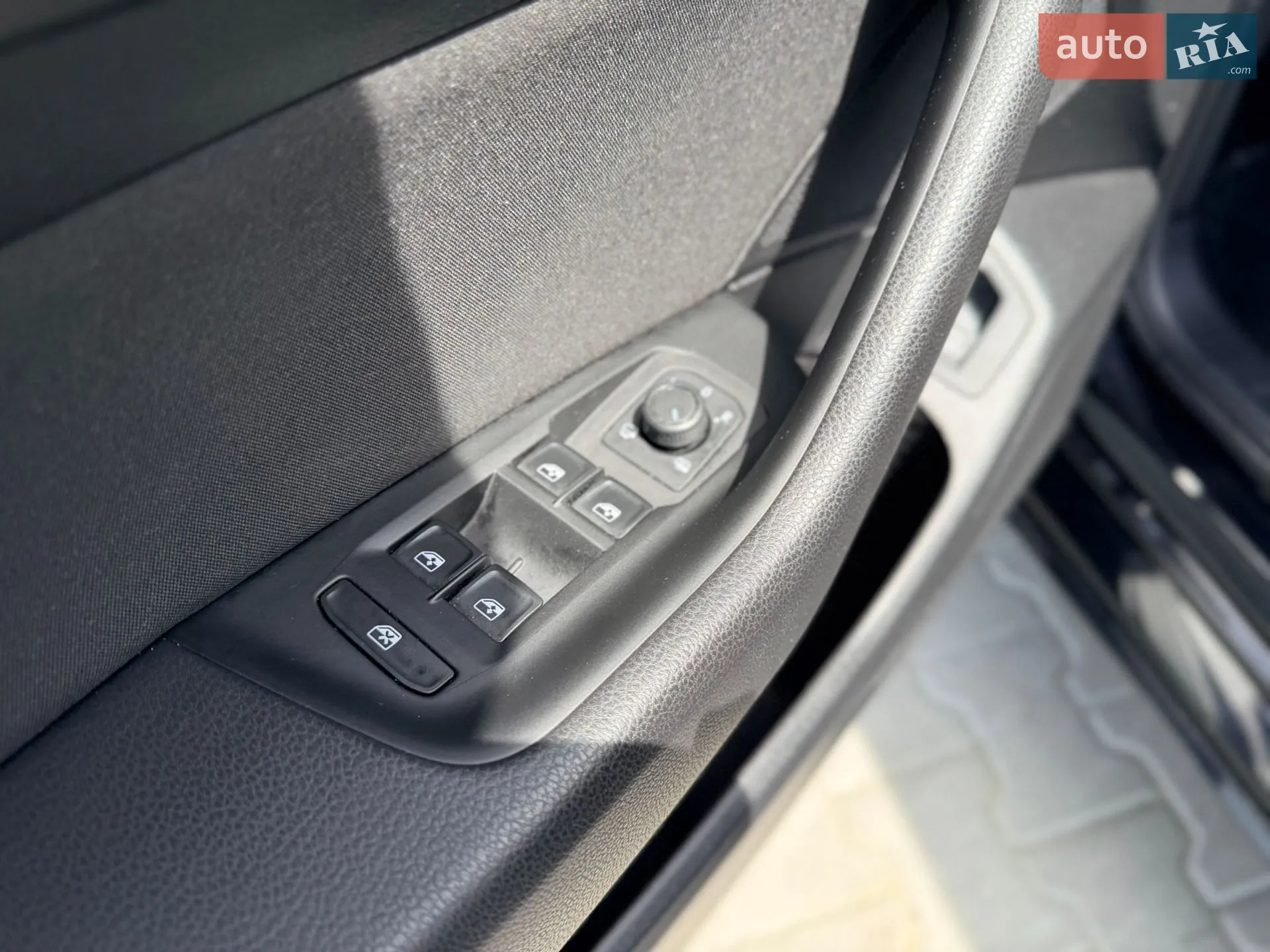 2020 Volkswagen Passat - мініатюра 21