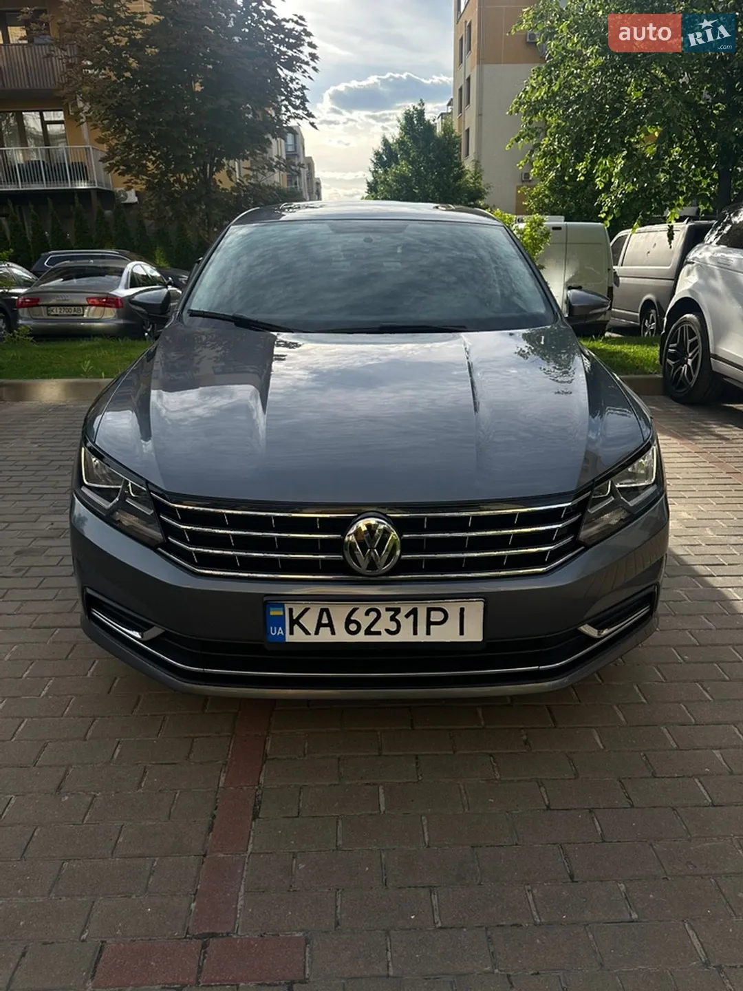 2018 Volkswagen Passat - фото 1