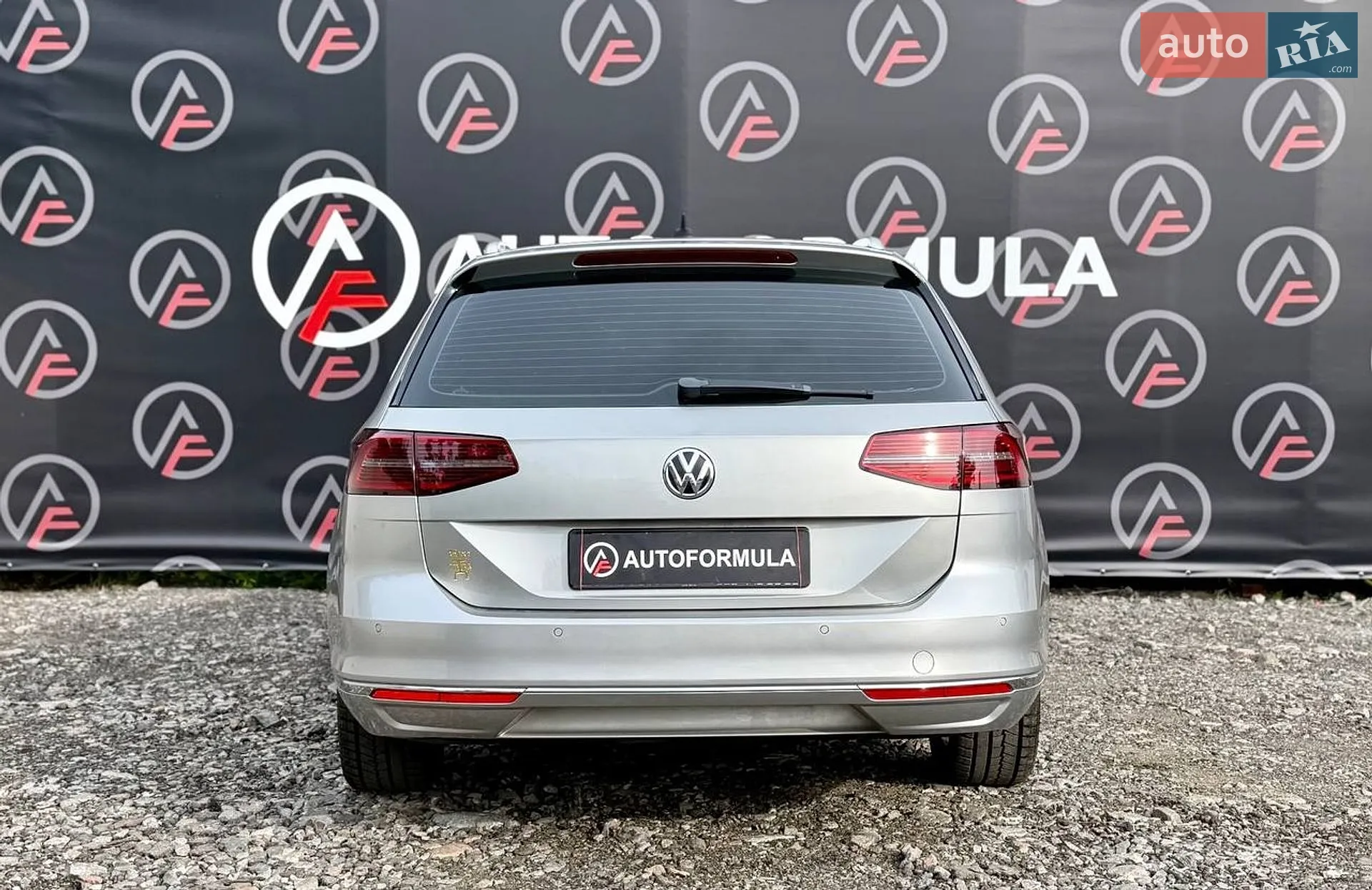 2015 Volkswagen Passat - мініатюра 9