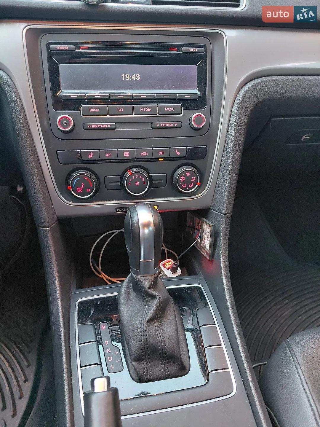 2014 Volkswagen Passat - мініатюра 12