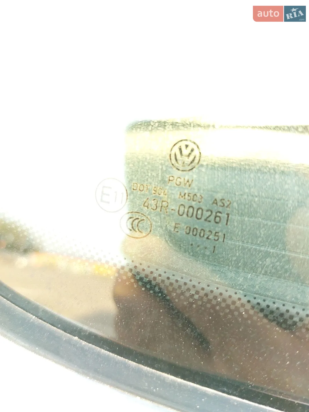 2011 Volkswagen Passat - мініатюра 32