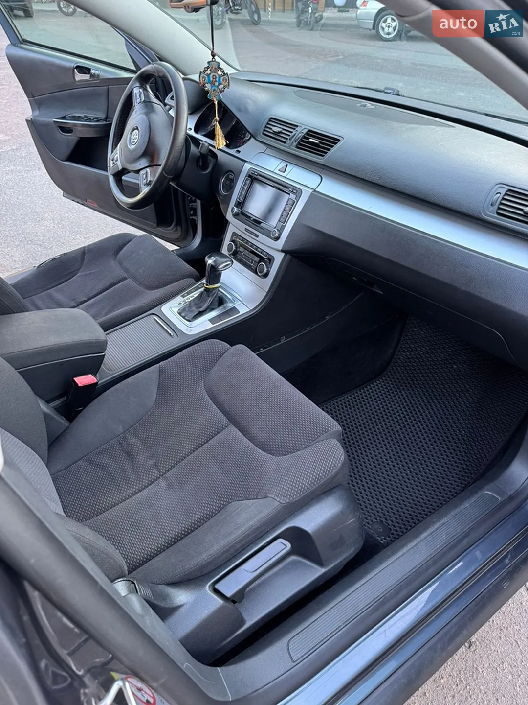 2010 Volkswagen Passat - мініатюра 13
