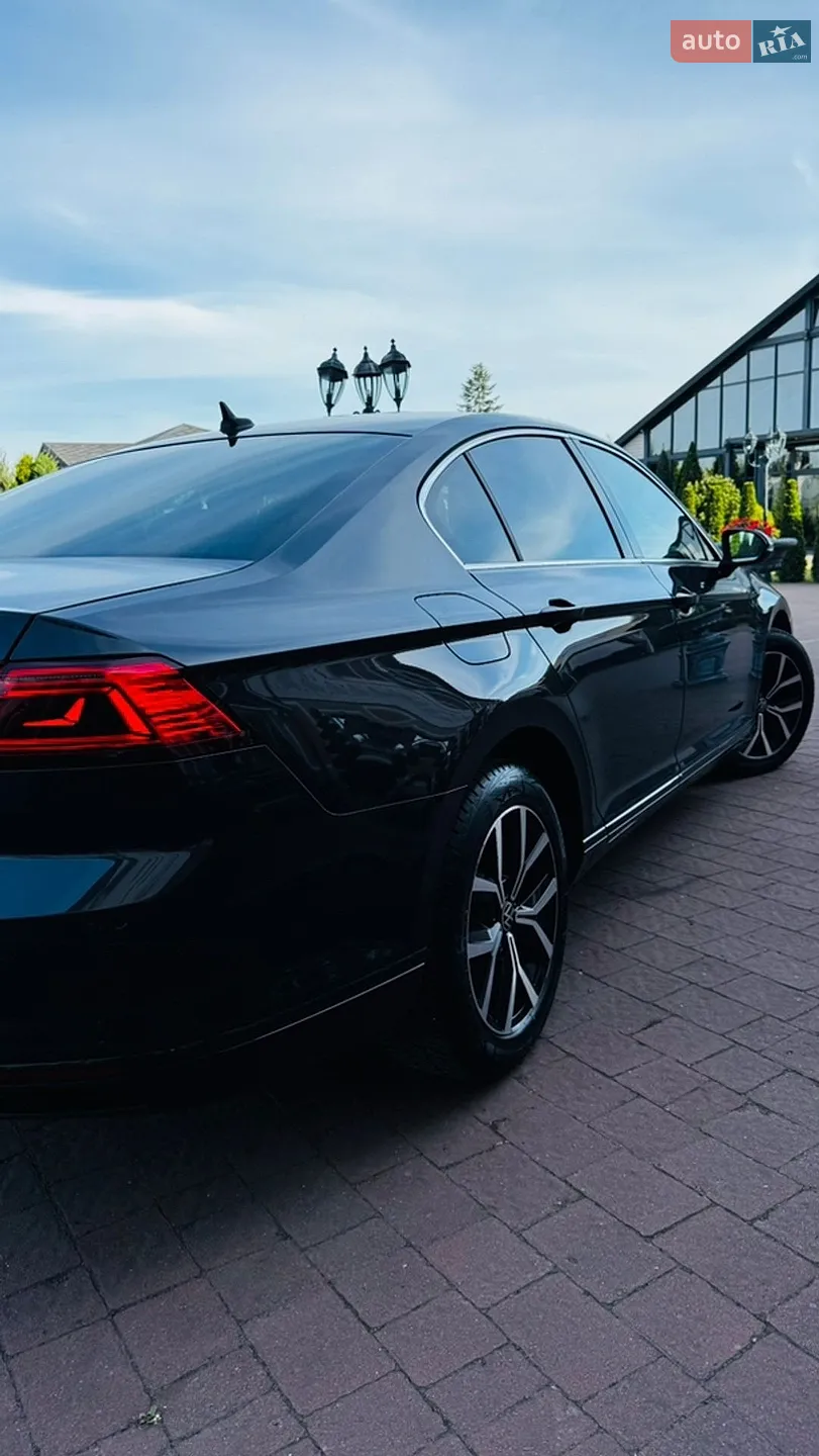 2022 Volkswagen Passat - мініатюра 21