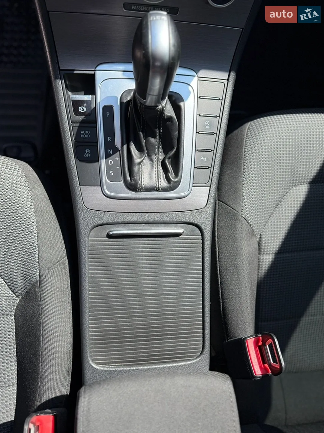 2014 Volkswagen Passat - мініатюра 25