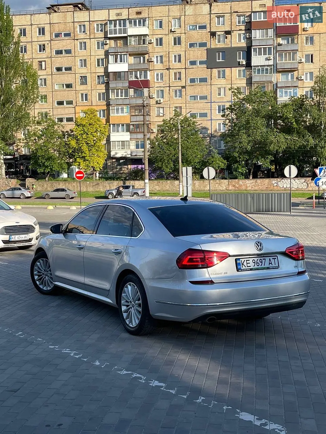 2016 Volkswagen Passat - мініатюра 3