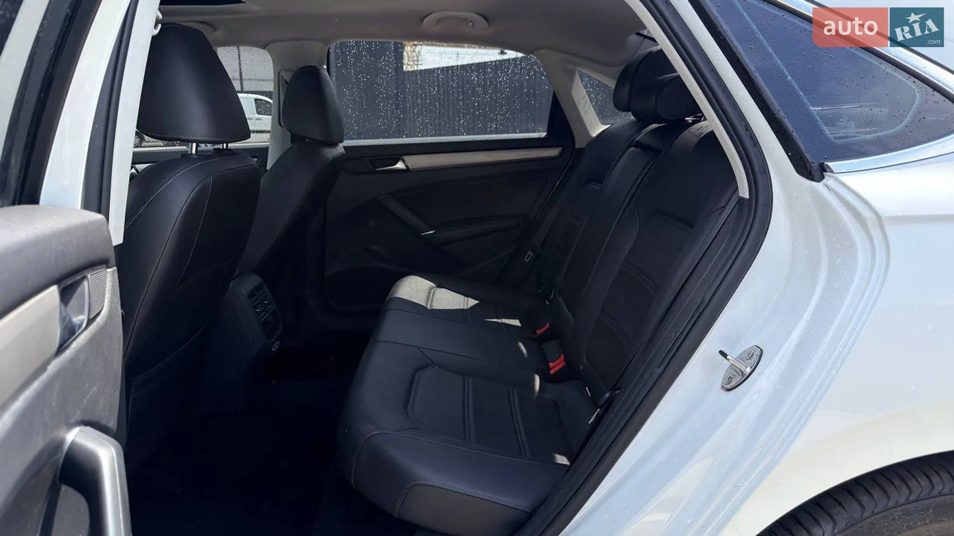 2021 Volkswagen Passat - мініатюра 14