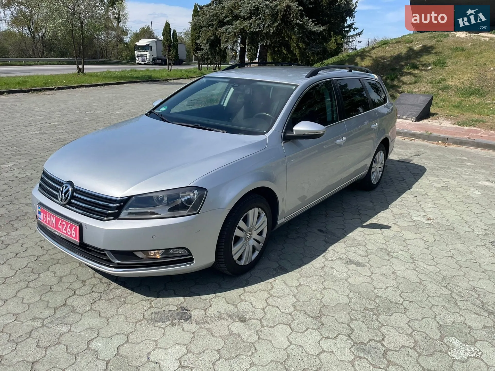 2011 Volkswagen Passat - мініатюра 8