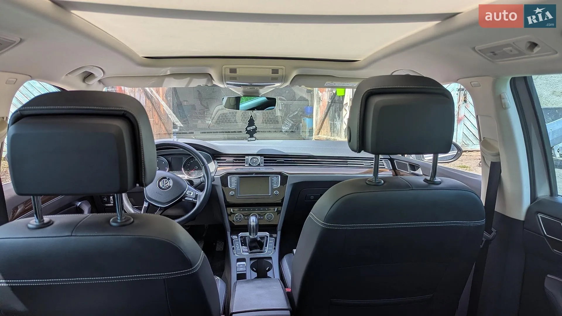 2017 Volkswagen Passat - мініатюра 2