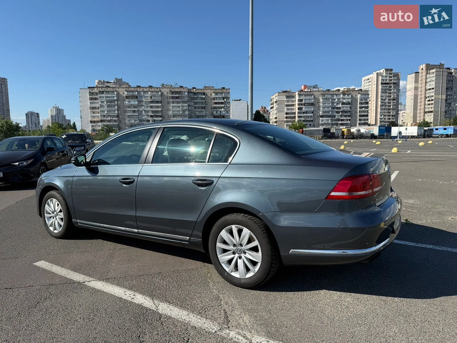 2013 Volkswagen Passat - мініатюра 3