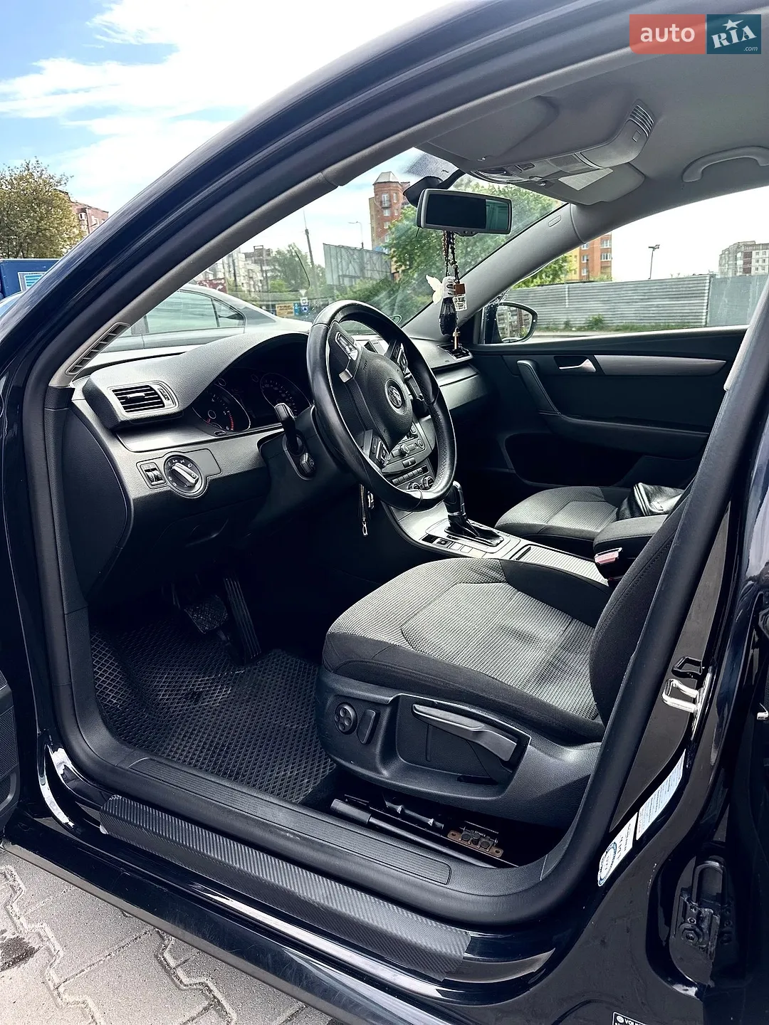 2014 Volkswagen Passat - мініатюра 9