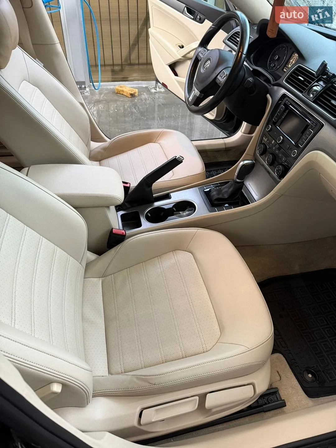 2014 Volkswagen Passat - мініатюра 21