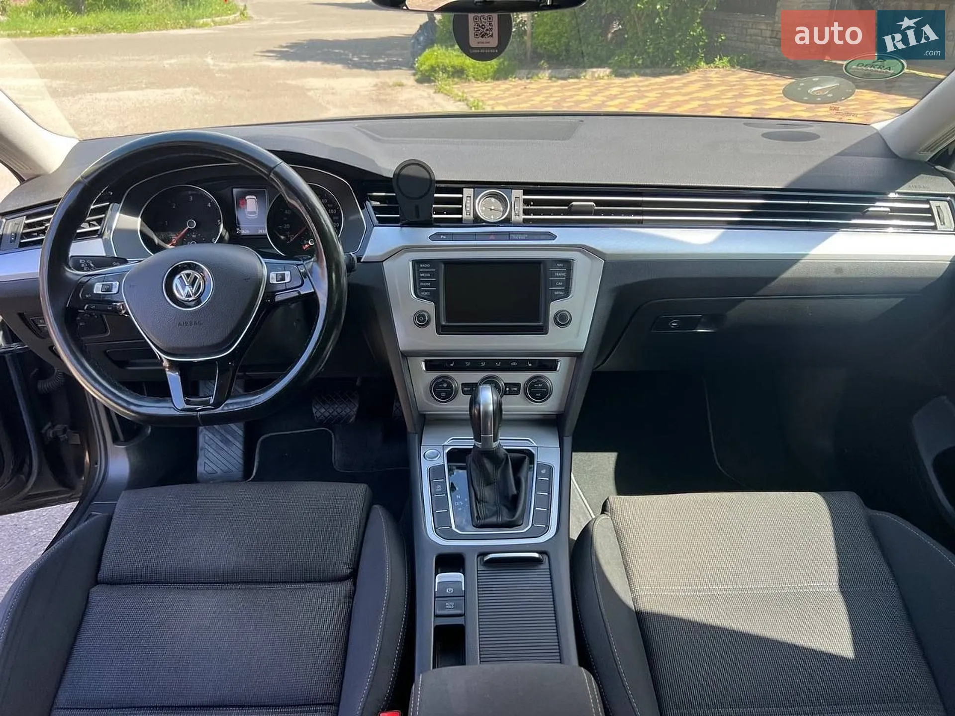 2017 Volkswagen Passat - мініатюра 21