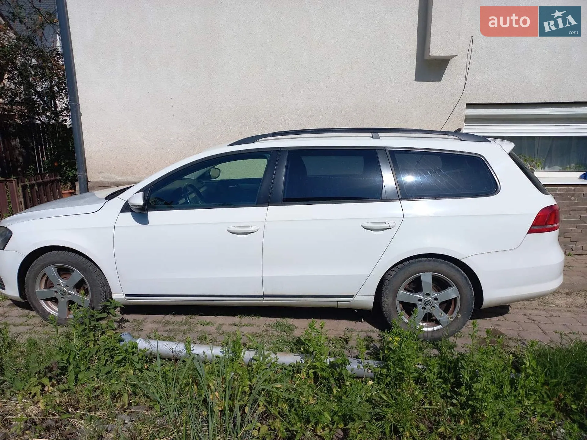 Volkswagen Passat 2011 VIN WVWZZZ3CZBE402859 фото оголошення 7 з 12