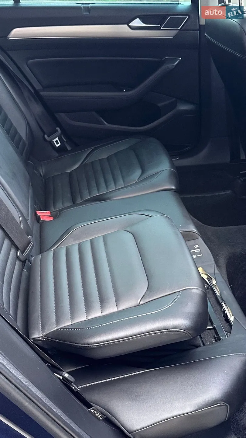 2016 Volkswagen Passat - мініатюра 18