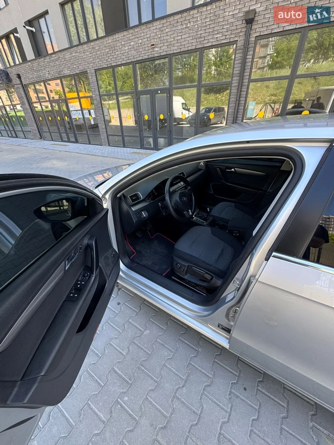 2012 Volkswagen Passat - мініатюра 3