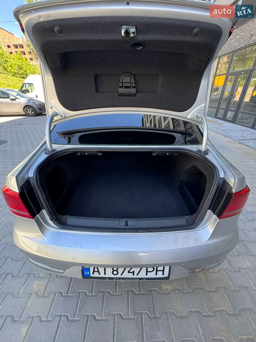 2012 Volkswagen Passat - мініатюра 8
