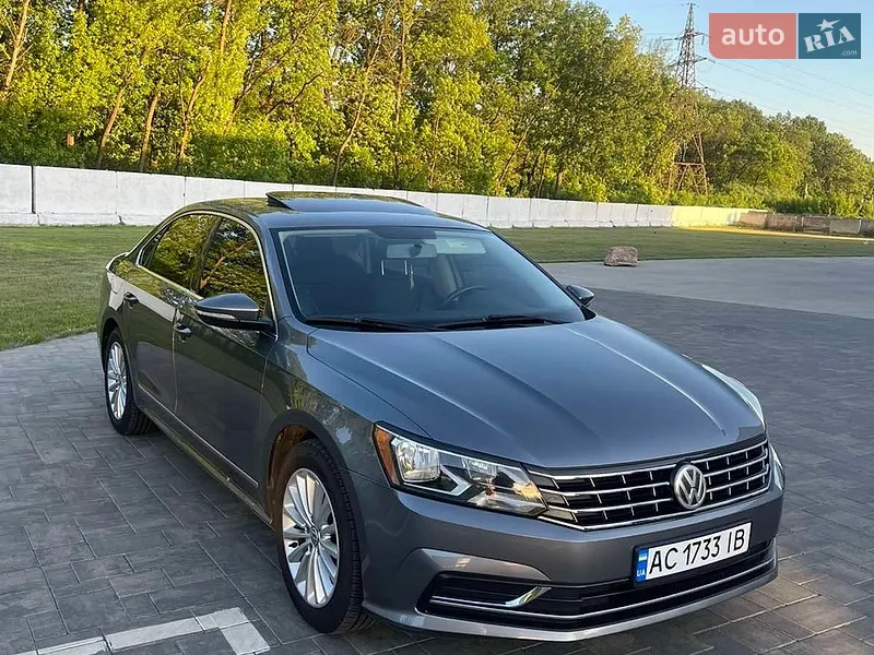 Volkswagen Passat