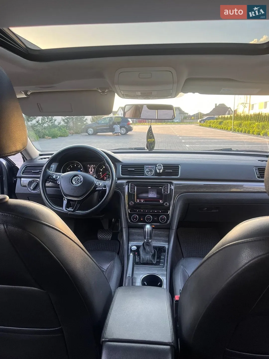 2016 Volkswagen Passat - мініатюра 31