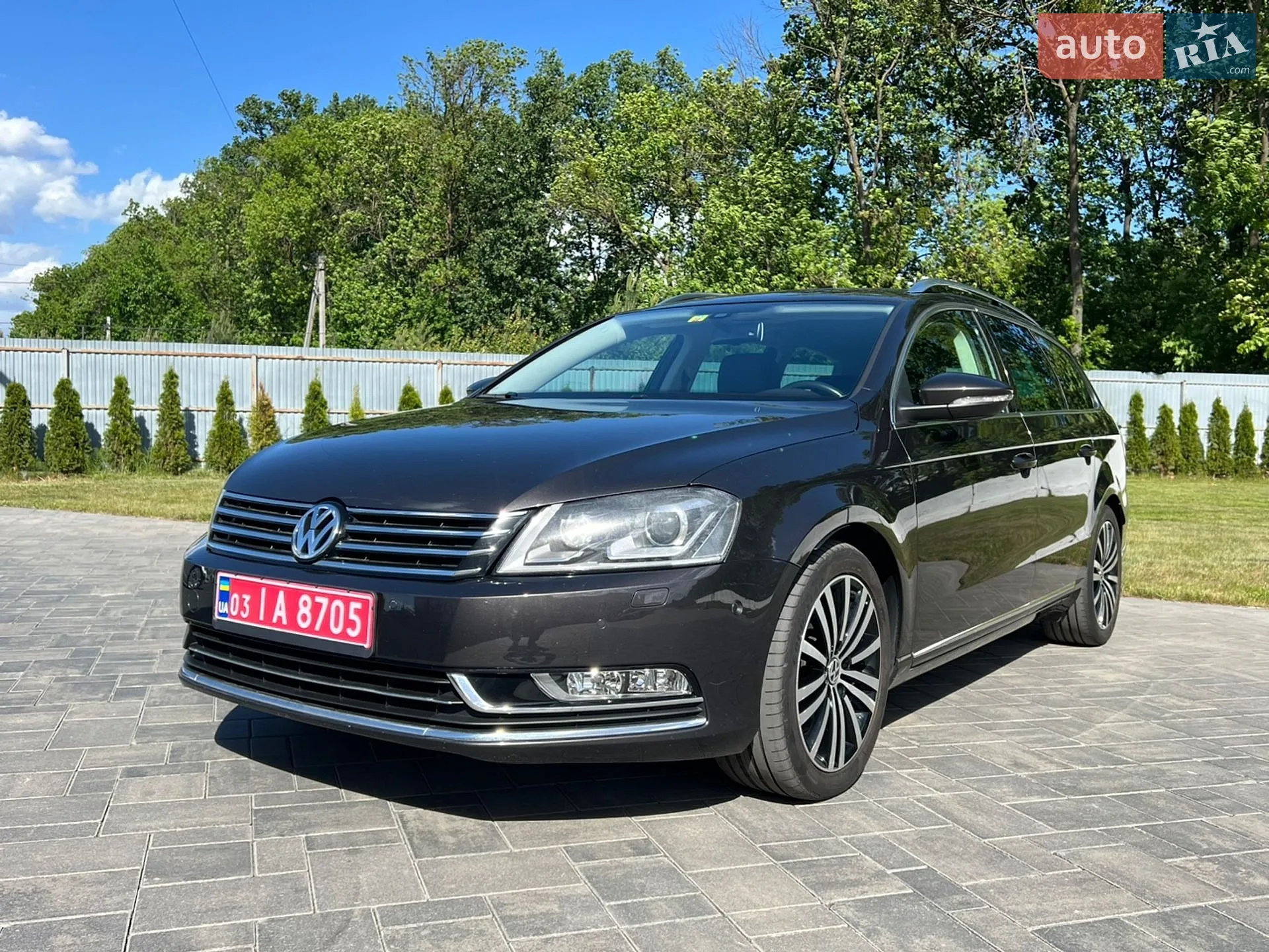 2011 Volkswagen Passat - мініатюра 2