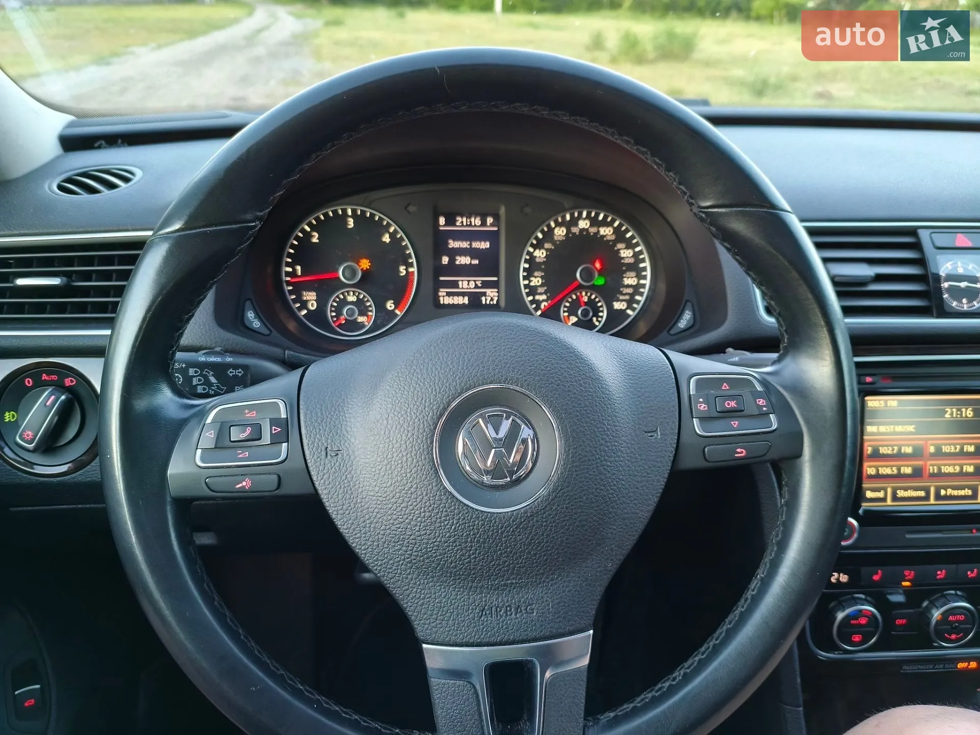 2014 Volkswagen Passat - мініатюра 10