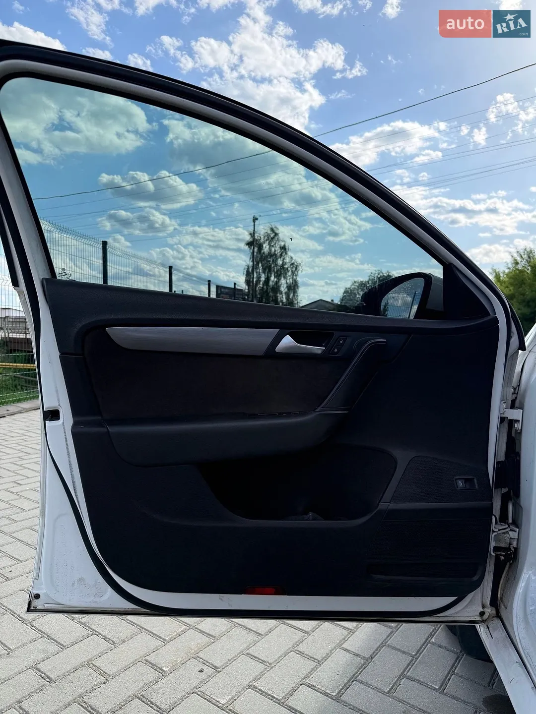 2011 Volkswagen Passat - мініатюра 30