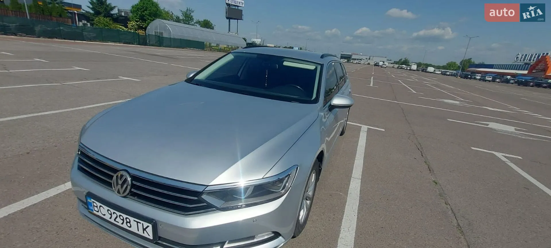 2016 Volkswagen Passat - мініатюра 2
