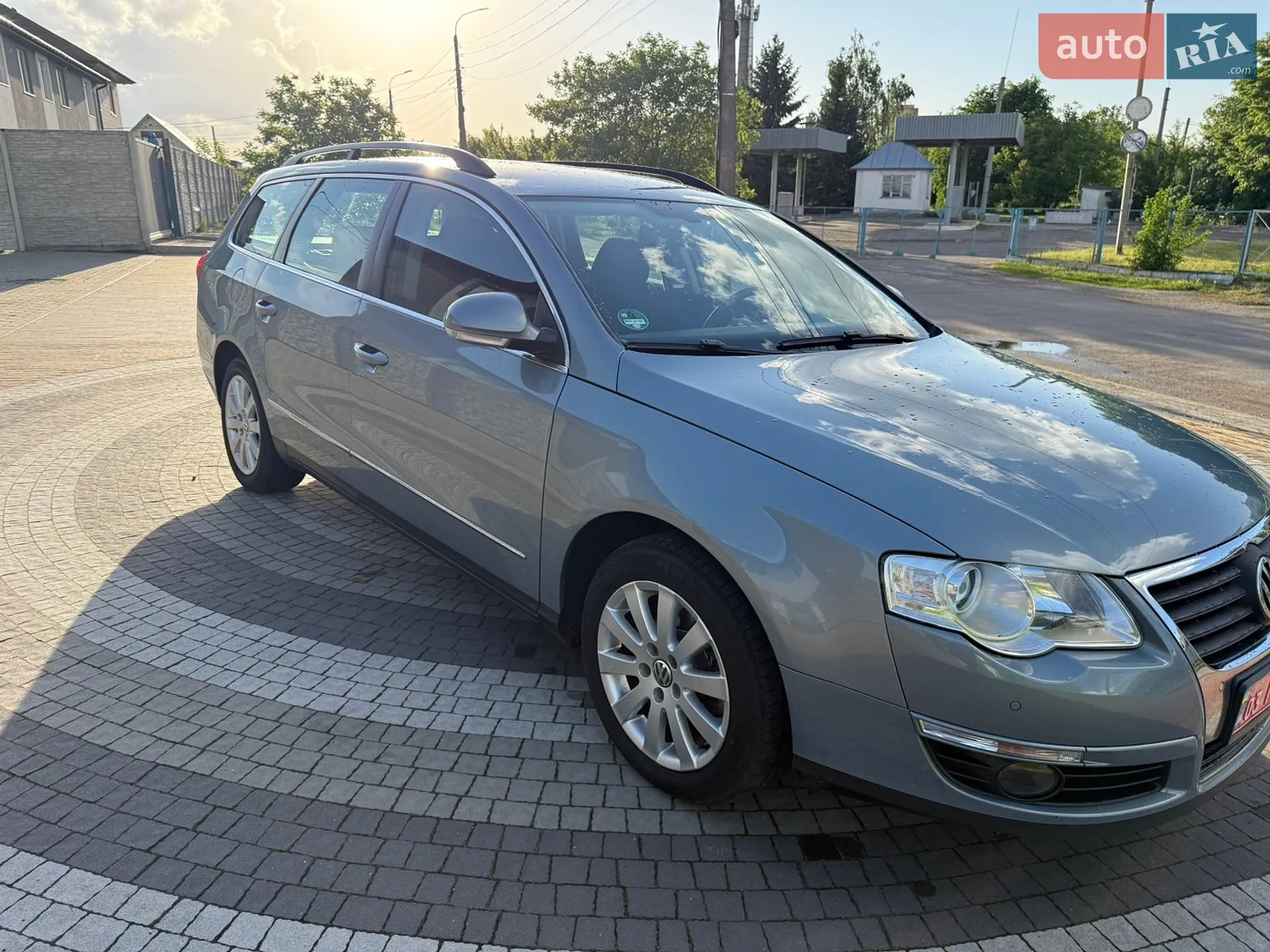 2010 Volkswagen Passat - мініатюра 7