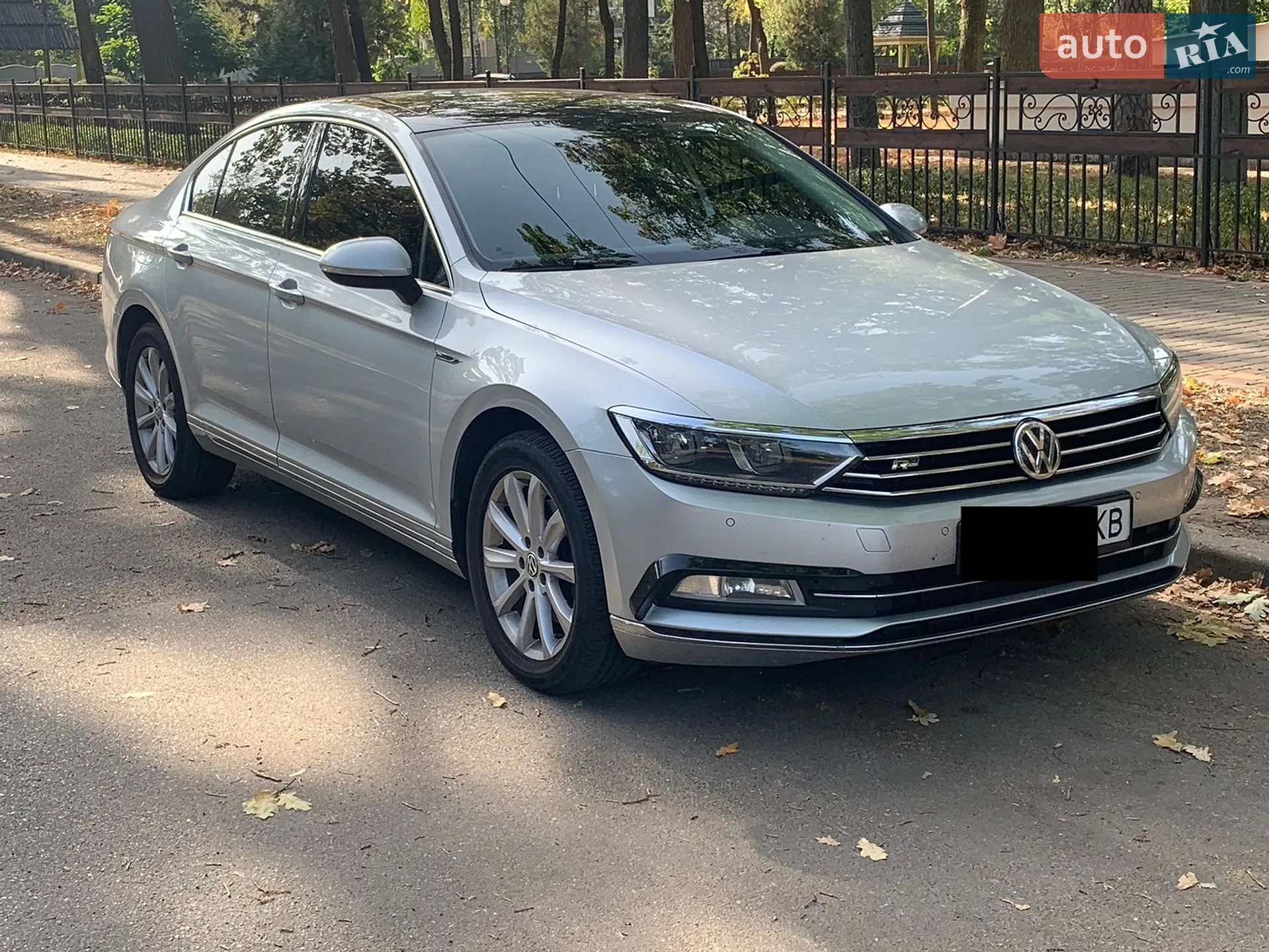 2017 Volkswagen Passat - мініатюра 2