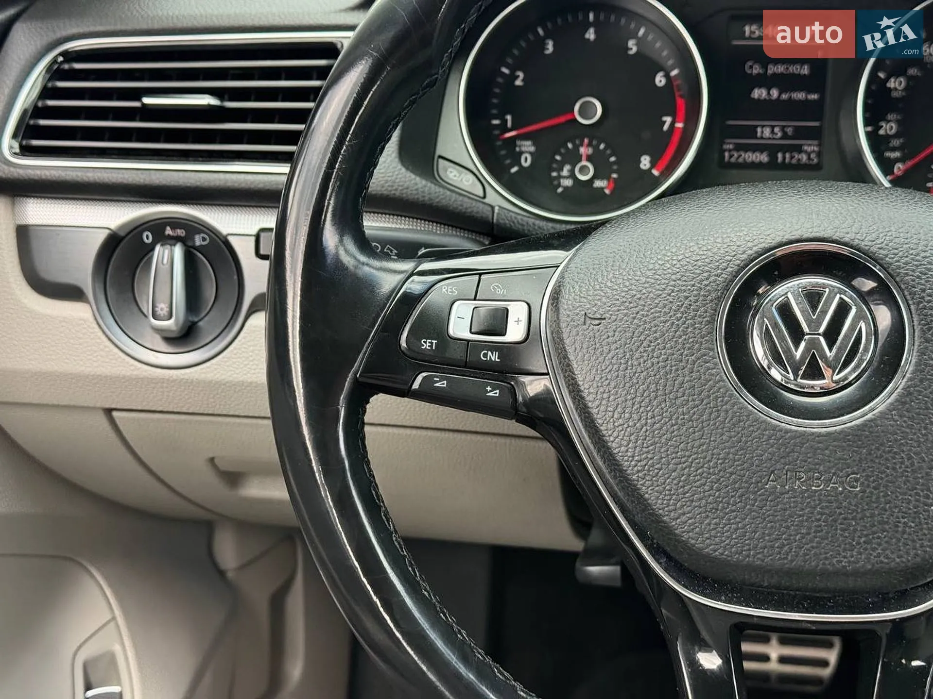 2017 Volkswagen Passat - мініатюра 30